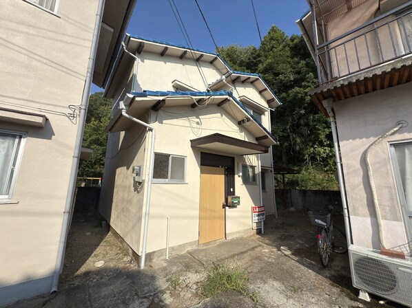 井垣様貸家の物件外観写真